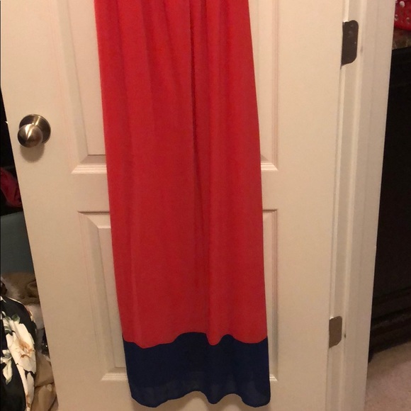 Dress - Picture 2 of 5